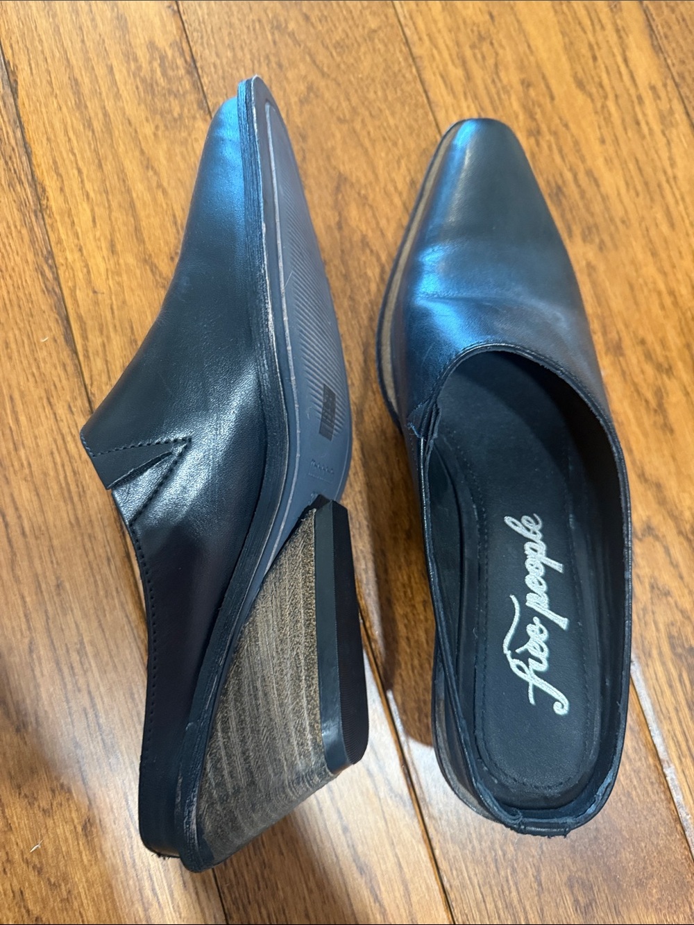 Free People Black Leather Men's Slip-On Loafers 37.5